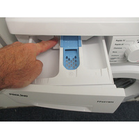 Proline (Darty) FP601WH - Bouton de retrait du bac à produits